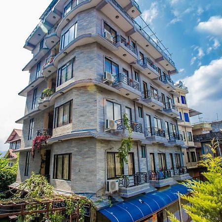 Silver Sky Hotel Pókhara Exteriér fotografie